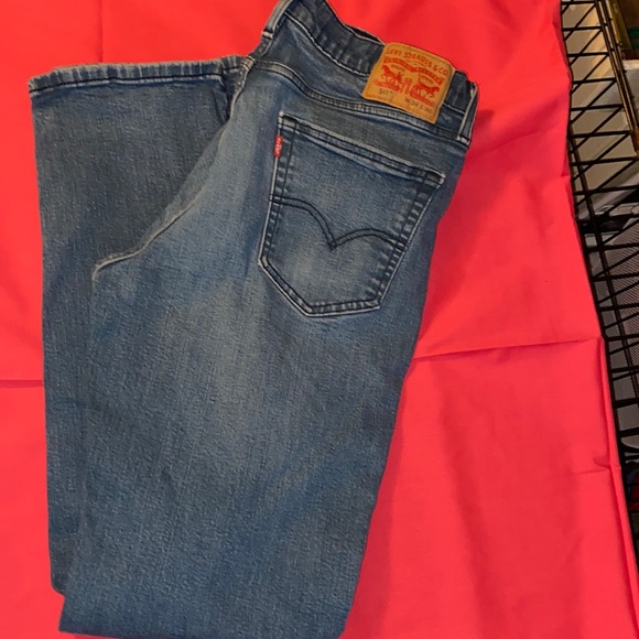 Men’s 541 Levi’s 34” by 36” - Picture 2 of 7
